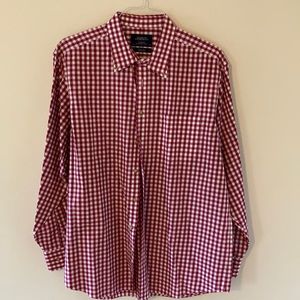 Men’s dress shirt. Size XL.